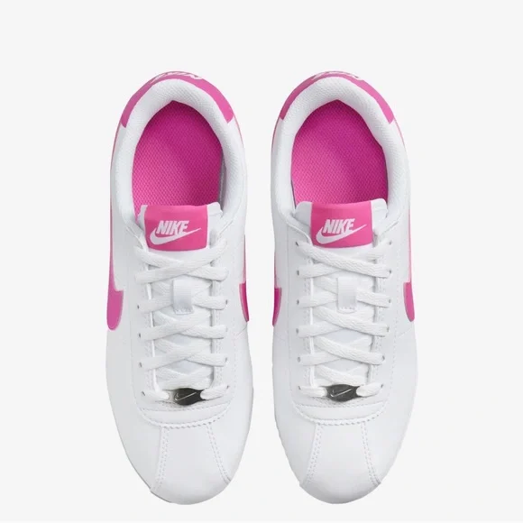 Nike CortezBoys' Grade School/Shoes/Casual Sneakers/Casual Running Sneakers